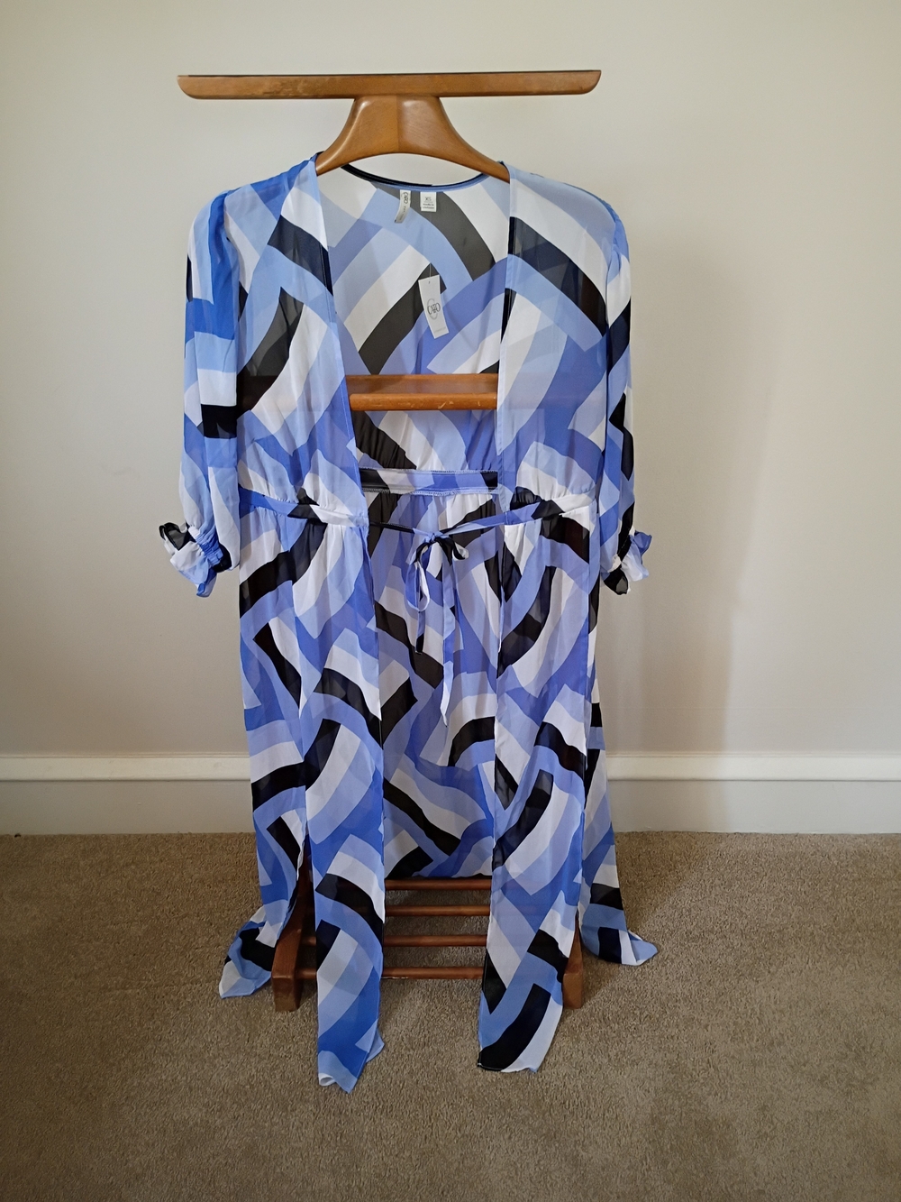 Cato Blue, Black & White Geometric Wrap Robe